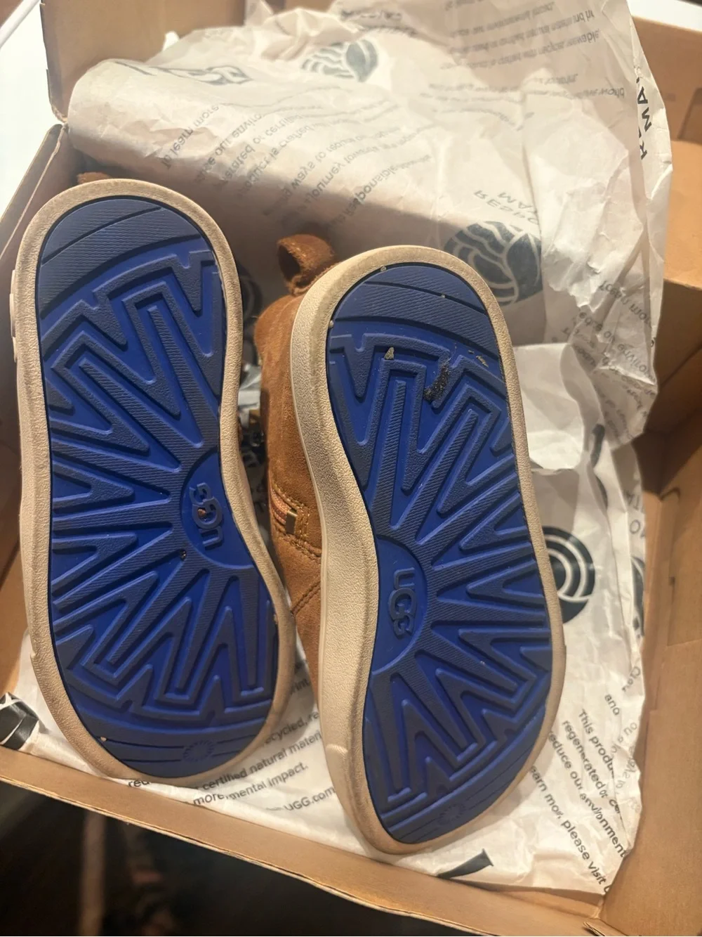 UGG Tan Kids Boots Gift Box